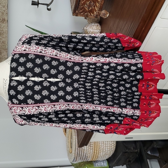 Atmosphere blouse - Picture 3 of 7